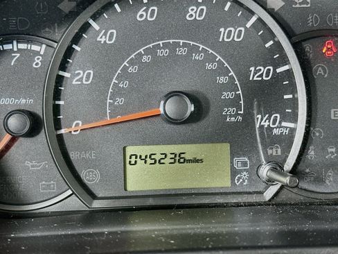 Used 2024 Mitsubishi Mirage ES FWD image 18