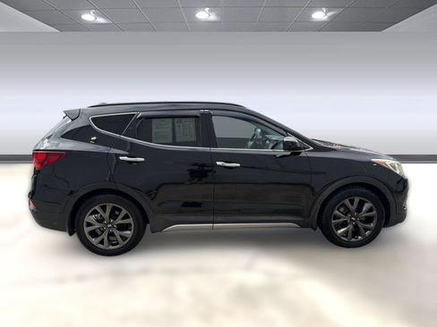 Used 2018 Hyundai Santa Fe Sport w/ 2.0T Ultimate Tech Package 05 FWD image 7