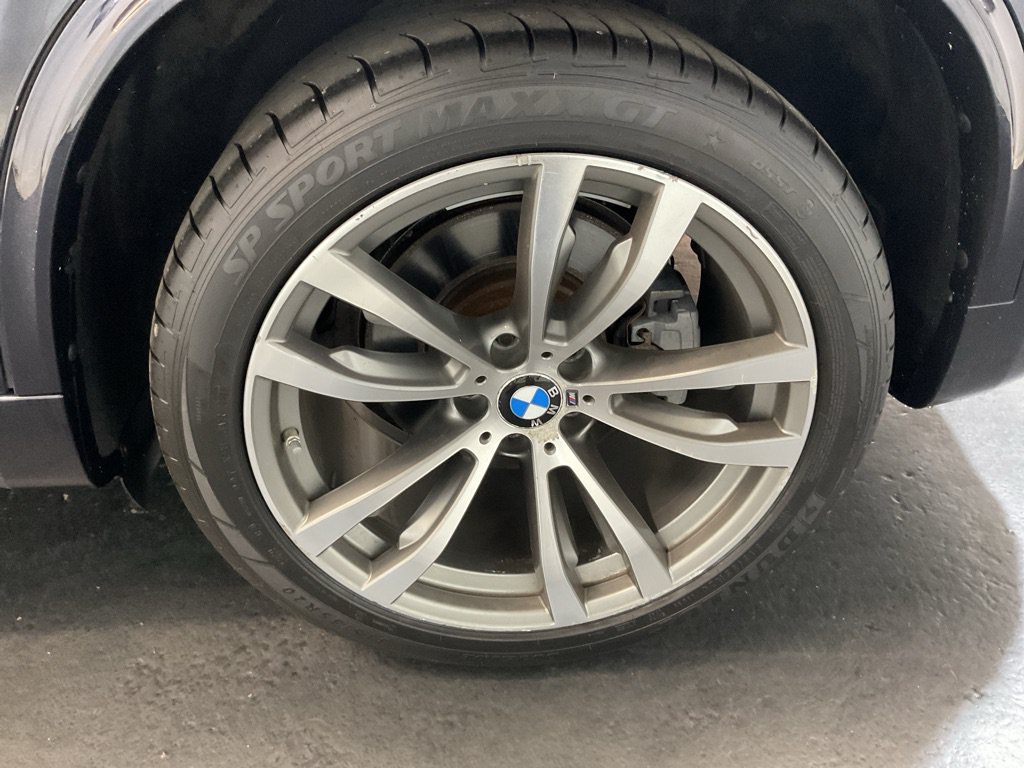 Used 2018 BMW X5 xDrive50i AWD/4WD image 16