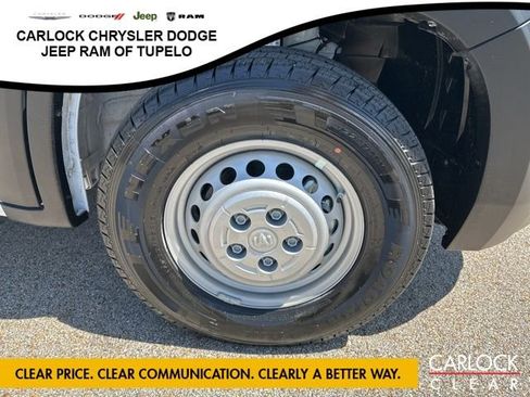 Used 2025 RAM ProMaster 2500 w/ Safety Group FWD image 8