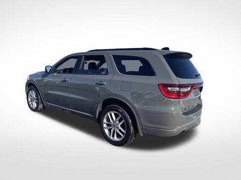Used 2024 Dodge Durango GT image 3