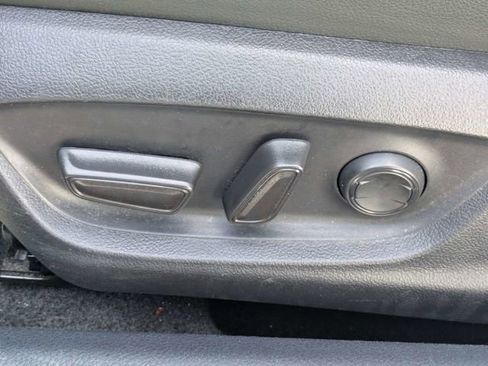 Used 2024 Toyota Camry SE FWD image 18