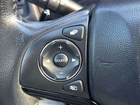 Used 2020 Honda HR-V Sport image 30