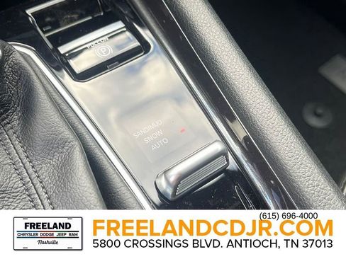 New 2025 Jeep Compass Latitude w/ Sun & Sound Group image 13