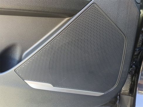 New 2026 Kia Sportage EX image 21