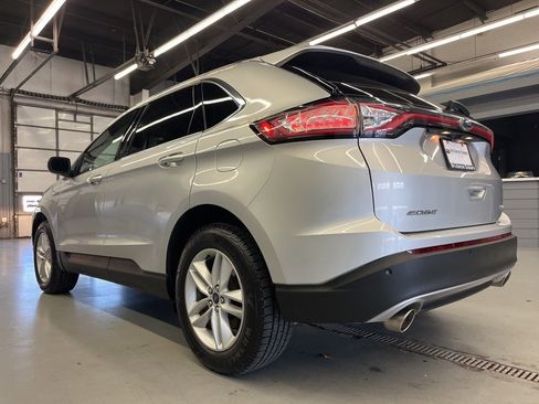 Used 2017 Ford Edge SEL w/ Equipment Group 201A image 5