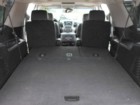 Used 2016 Chevrolet Suburban LTZ image 49