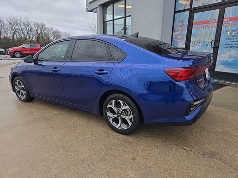 Used 2021 Kia Forte LXS FWD image 6