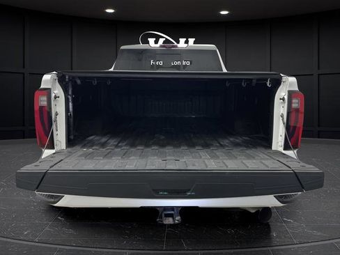 Used 2024 GMC Sierra 3500 Denali Ultimate image 15