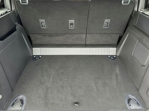 Used 2024 Ford Bronco Wildtrak image 15