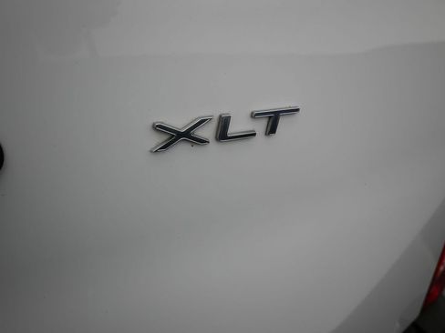 Used 2024 Ford Transit 350 XLT RWD image 38
