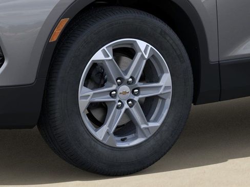 New 2026 Chevrolet Blazer LT w/ Convenience Package FWD image 9