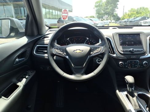 Certified 2024 Chevrolet Equinox LT AWD/4WD image 16