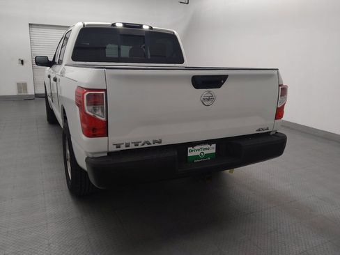 Used 2017 Nissan Titan S AWD/4WD image 6