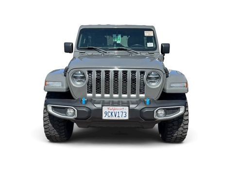 Used 2022 Jeep Wrangler Unlimited Sahara AWD/4WD image 12