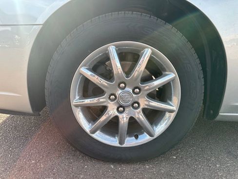 Used 2008 Buick Lucerne CXL w/ Driver Confidence Package image 39