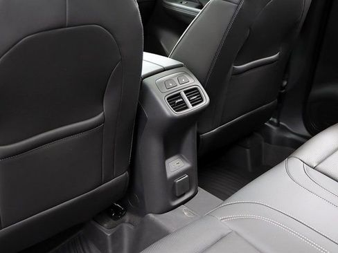 New 2026 Buick Envision Avenir image 13