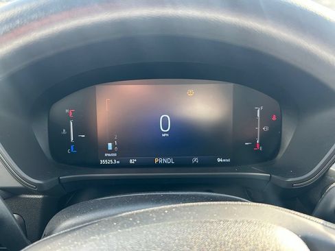 Used 2025 Ford Escape Active AWD/4WD image 12