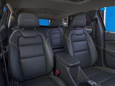 New 2026 Chevrolet Trax ACTIV w/ Sunroof Package image 16
