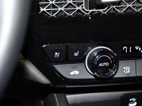 Certified 2025 Honda Accord Touring image 30