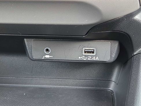 Used 2024 Subaru Crosstrek 2.0i image 30