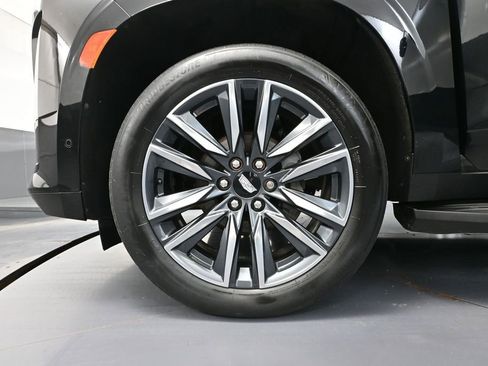 Used 2021 Cadillac Escalade Sport AWD/4WD image 18