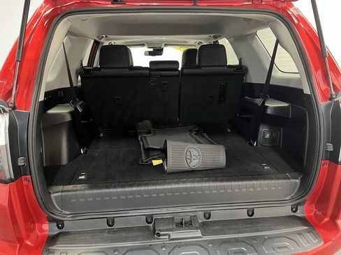 Used 2024 Toyota 4Runner SR5 Premium w/ Moonroof Package image 19