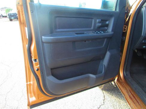 Used 2012 RAM 3500 ST w/ Chrome Appearance Group AWD/4WD image 7