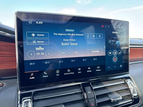 Used 2023 Lincoln Navigator Reserve AWD/4WD image 14