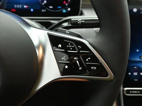 New 2026 Mercedes-Benz C 300 4MATIC Sedan image 13