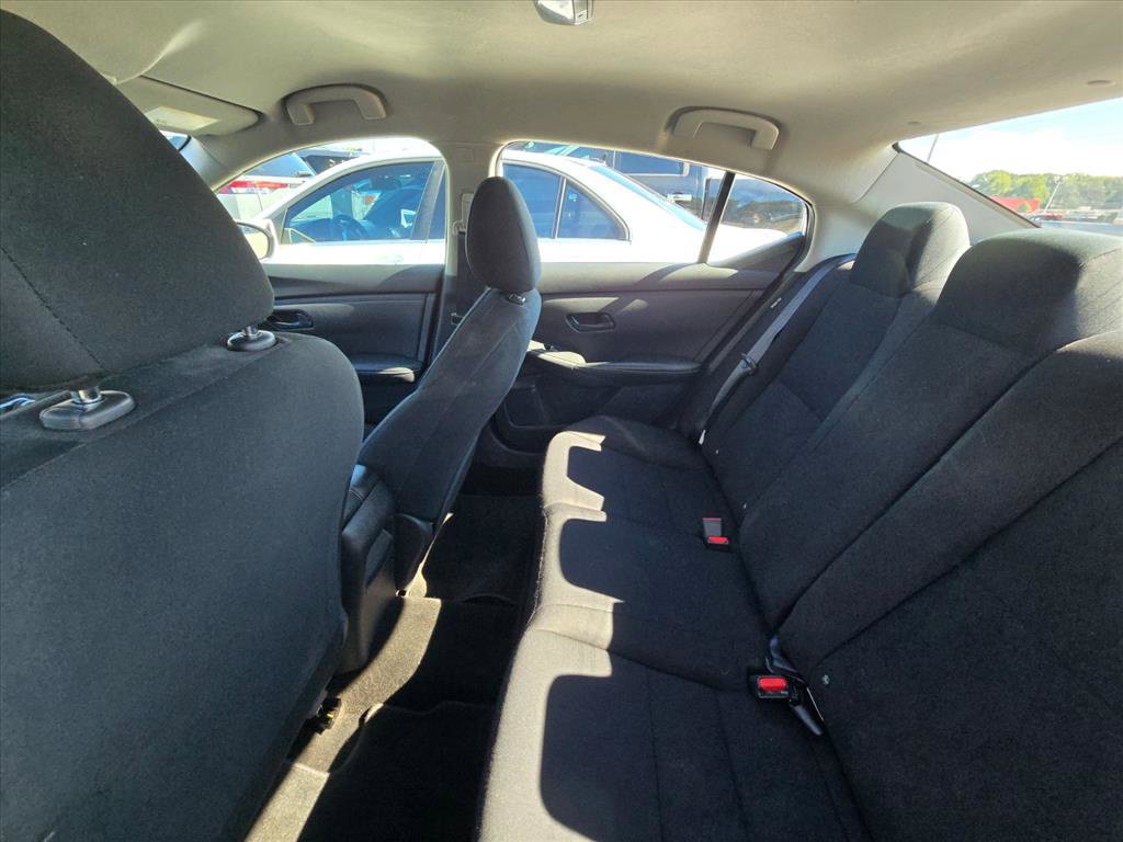 Used 2025 Nissan Sentra S FWD image 5