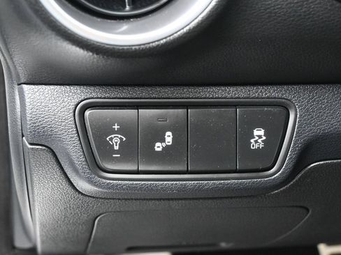 Used 2022 Kia Forte GT-Line w/ GT-Line Technology Package FWD image 15
