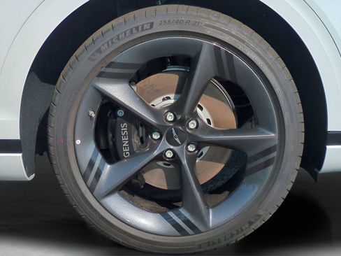 New 2026 Genesis GV70 3.5T Sport Prestige AWD/4WD image 39