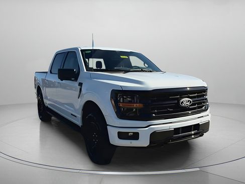 New 2025 Ford F150 XLT w/ Equipment Group 302A MID image 3