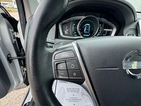 Used 2014 Volvo XC60 T6 image 14