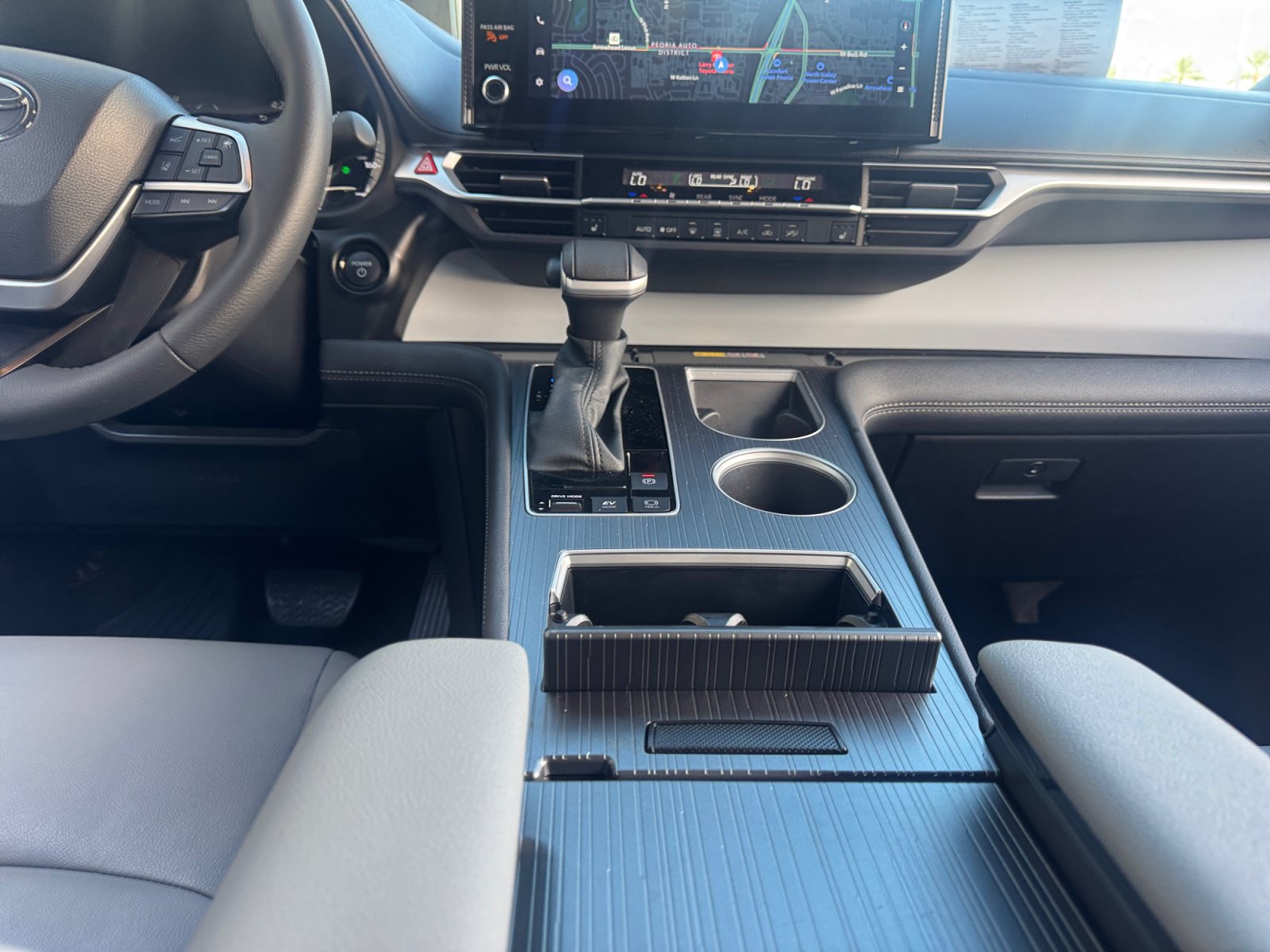 Certified 2026 Toyota Sienna XLE FWD image 20