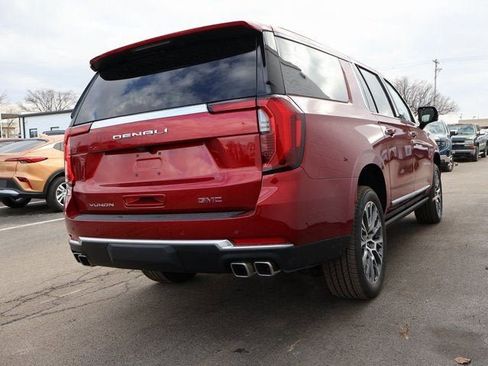 New 2026 GMC Yukon XL Denali w/ Sun & Power Step Package AWD/4WD image 6