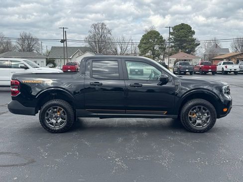 Used 2025 Ford Maverick Tremor image 19