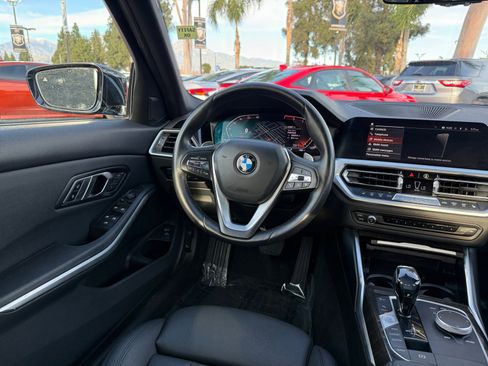 Used 2020 BMW 330i Sedan w/ Convenience Package image 20