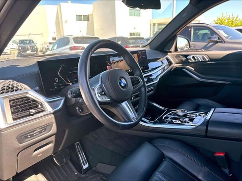 Used 2026 BMW X5 xDrive40i w/ Executive Package AWD/4WD image 17