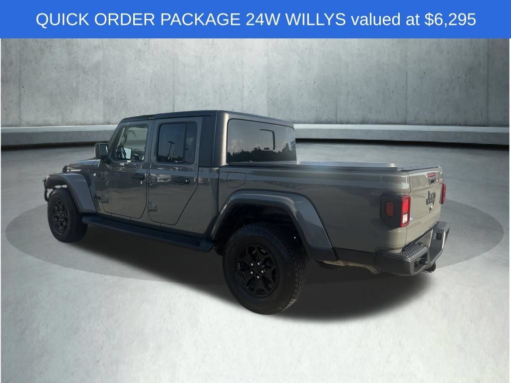 Used 2022 Jeep Gladiator Sport AWD/4WD image 4
