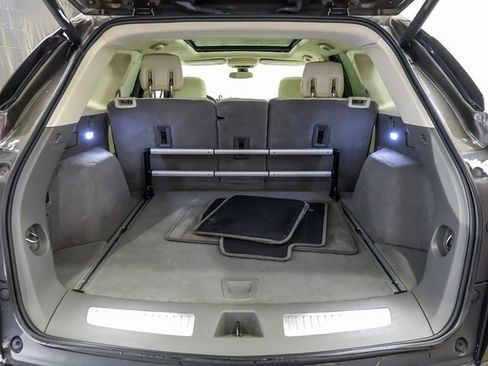 Used 2019 Cadillac XT5 Luxury image 24