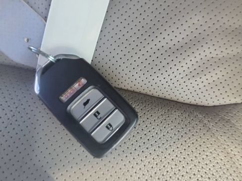 Used 2021 Honda HR-V EX-L image 34