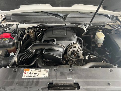 Used 2011 GMC Yukon SLT w/ Regional Value Package RWD image 24
