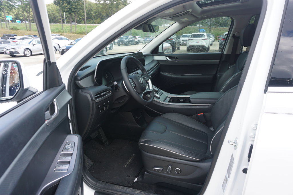 Used 2024 Hyundai Palisade XRT AWD/4WD image 2