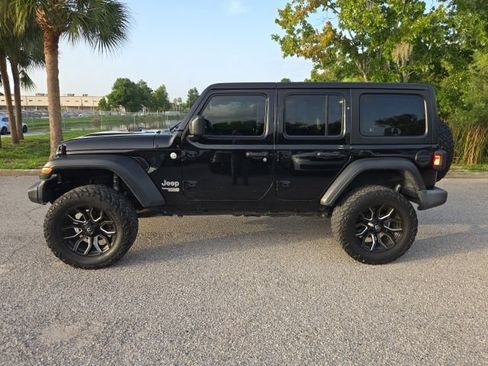 Used 2021 Jeep Wrangler Unlimited Sport AWD/4WD image 2