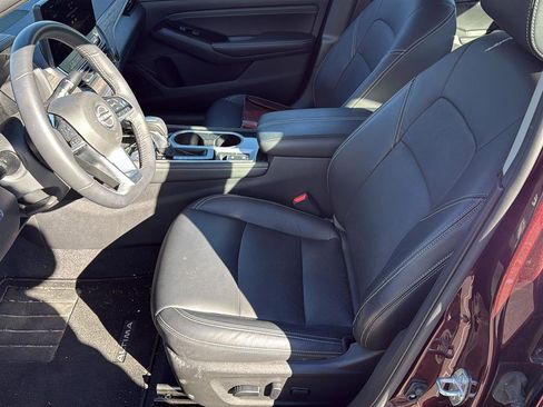 Used 2023 Nissan Altima 2.5 SL image 7