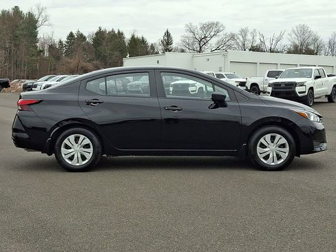 Certified 2023 Nissan Versa S image 7