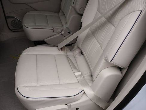 New 2026 Buick Enclave Avenir w/ Super Cruise Package AWD/4WD image 15