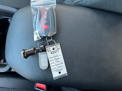 New 2025 Toyota RAV4 XLE image 29